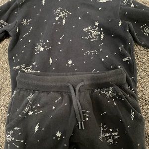 Kids sweat pants set